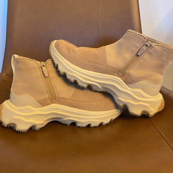 Sorel Acadia Kinetic Breakthru Boot – Waterproof & Cushioned - Picture 5 of 8